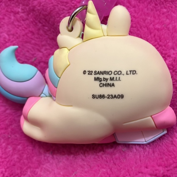 New Hello Kitty Licensed Blind Bag Key Ring Charm - Picture 3 of 3